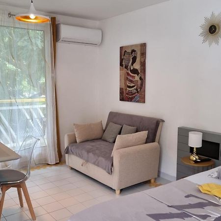 Studio Beachside Paradise Avec Citerne Tampon- Residence Manganao Saint-Francois  Exterior foto
